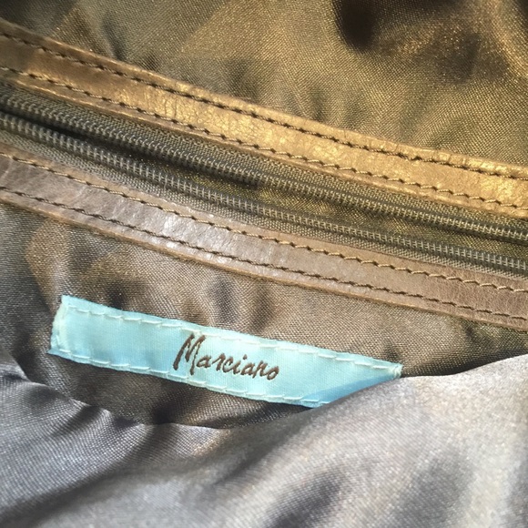 Marciano Clutch - Picture 3 of 5